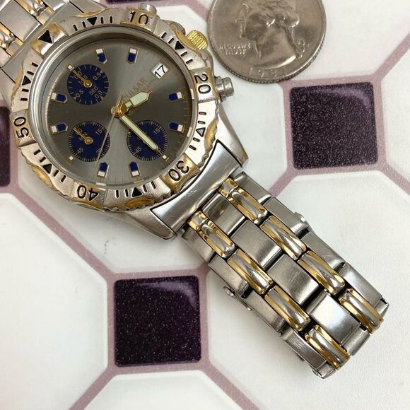 Vintage Pulsar by Seiko Two-Tone Three-Eye Men’s Unisex Chronograph Watch - Picture 15 of 17